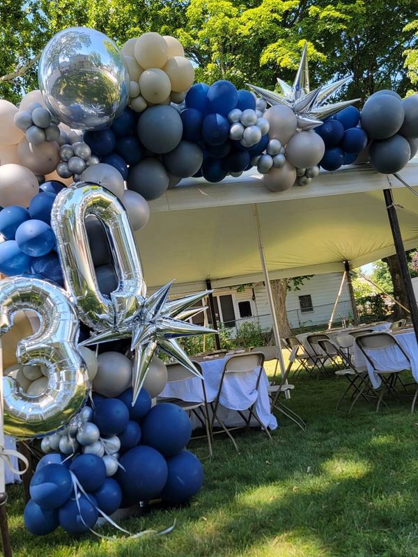 Outdoor Balloon Garland blue hues and neutral tones with jumbo foil 30 and starburst