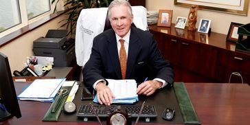Dr. Alexander G. Carden, M.D.