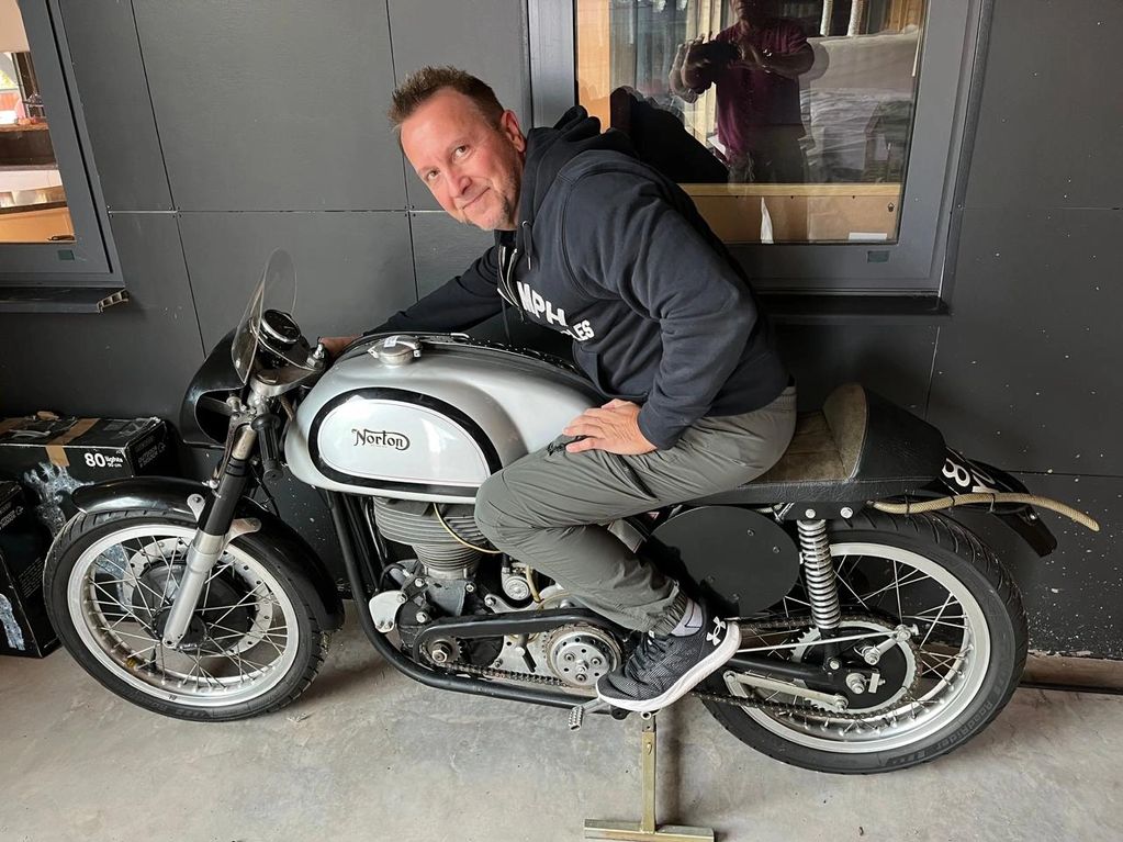 The 1948 Manx Norton at the start of its journey