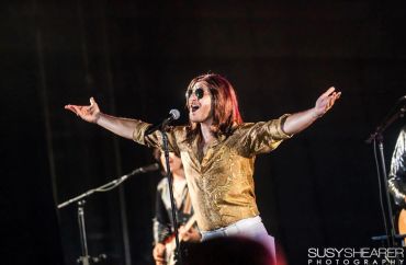Bee Gees Fever at the Starlight Bowl in Burbank, CA 
image: Susy Shearer