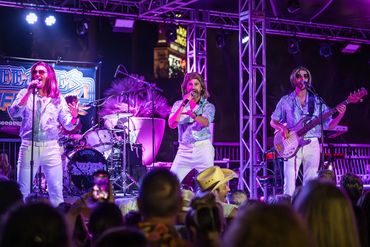 Bee Gees Fever at Fantasy Springs RockYard Indio, CA 