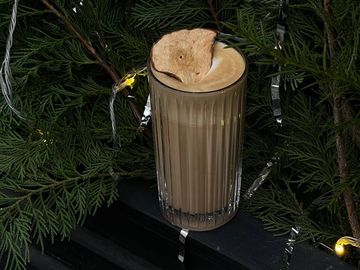 Грушевий лате кавʼярня тернопіль