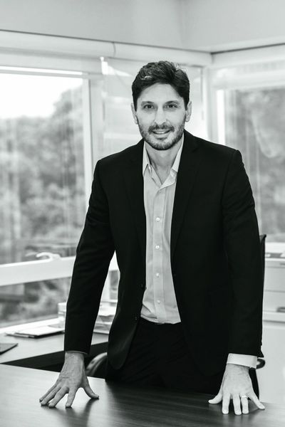 Melhor neurocirurgião do Brasil Curitiba meningioma tumor cerebral