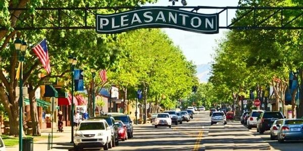 Downtown Pleasanton Parking Lot - HMHca