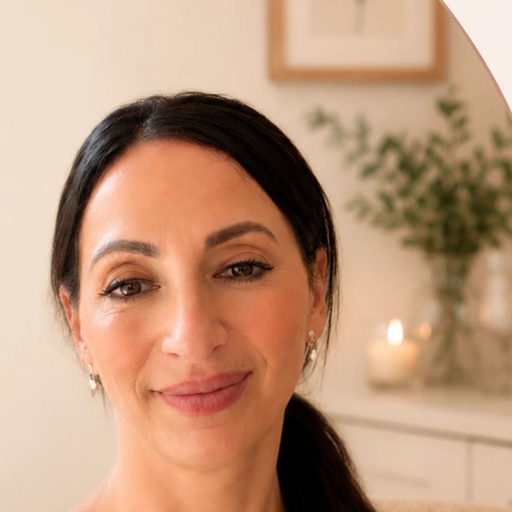 Gina P.Ross, Clinical Hypnotherapist in Rickmasnworth, specialising in anxiety, panic & overthinking