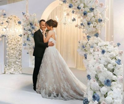 Stunning white and blue wedding theme, customized wedding decor, perfect for local Sarasota weddings