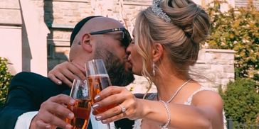 jewish wedding with champagne toast