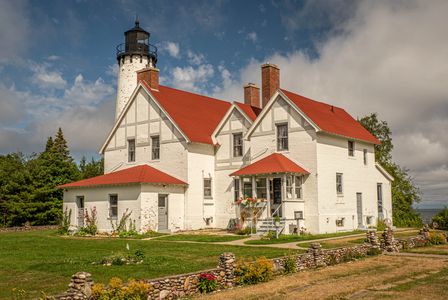 photography workshop, photography tour, lighthouse, point Iroquois, michigan, UP