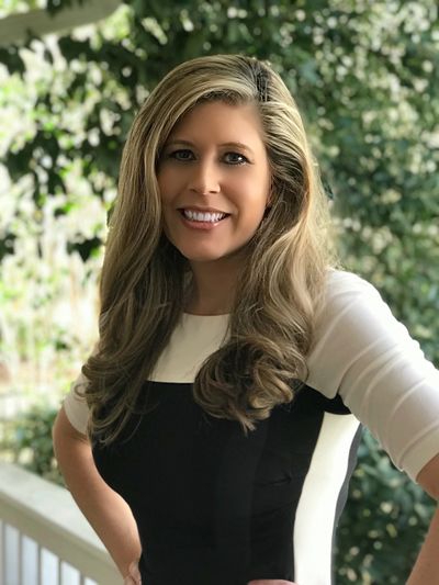 Picture of Christi Cook smiling