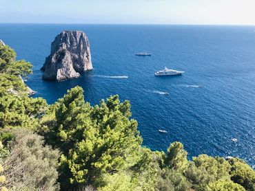 Italy, Capri island, lagoon.