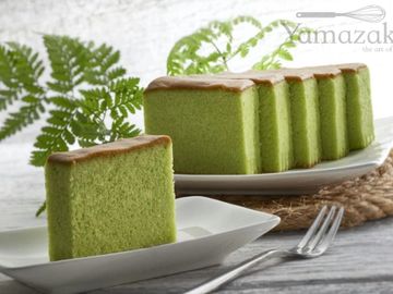Pandan Butter Cake