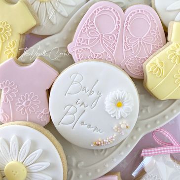 Baby in Bloom Baby Shower cookies