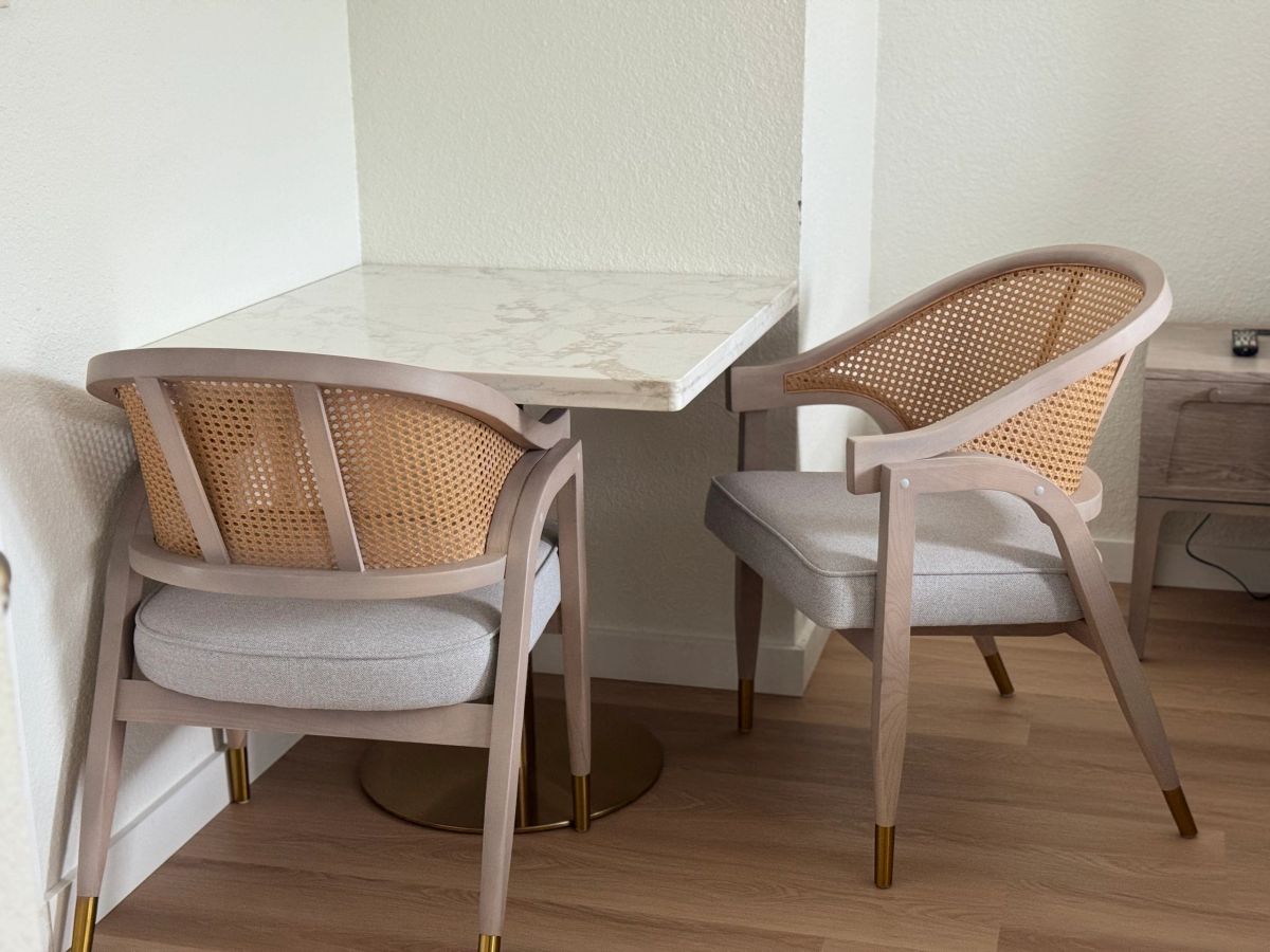 Athens Hotel & Suites — photo 8 of 12