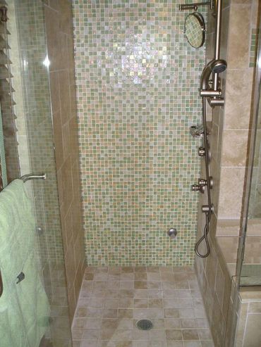 Custom Layout Spa Shower