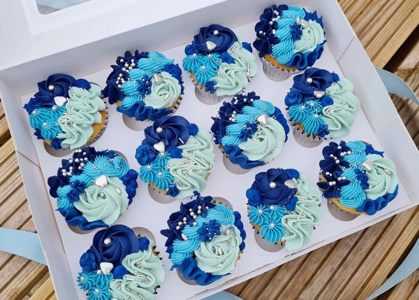 blue and silver themed cupcakes
