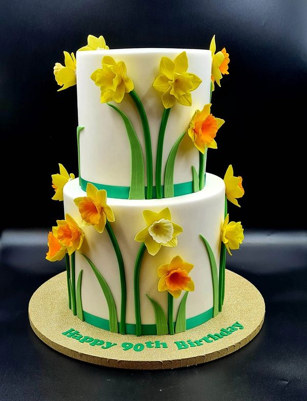 2 tier daffodil cake