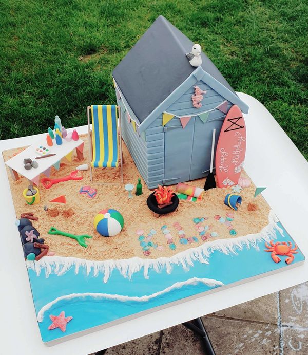 beach hut seaside beach cake