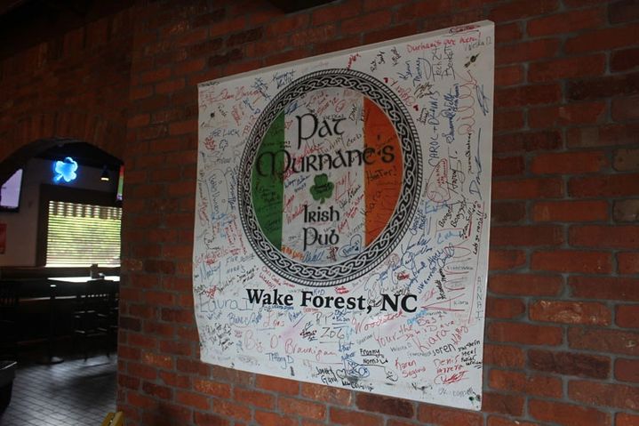 Pat Murnanes Irish Pub