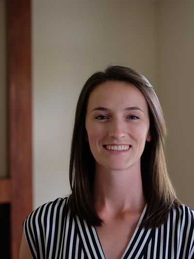 Emily Chatten psychotherapist from Hamilton, Ontario. Focus on queer folks and couples counselling.