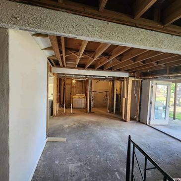 Professional demolition crew performing interior teardown in Lexington SC