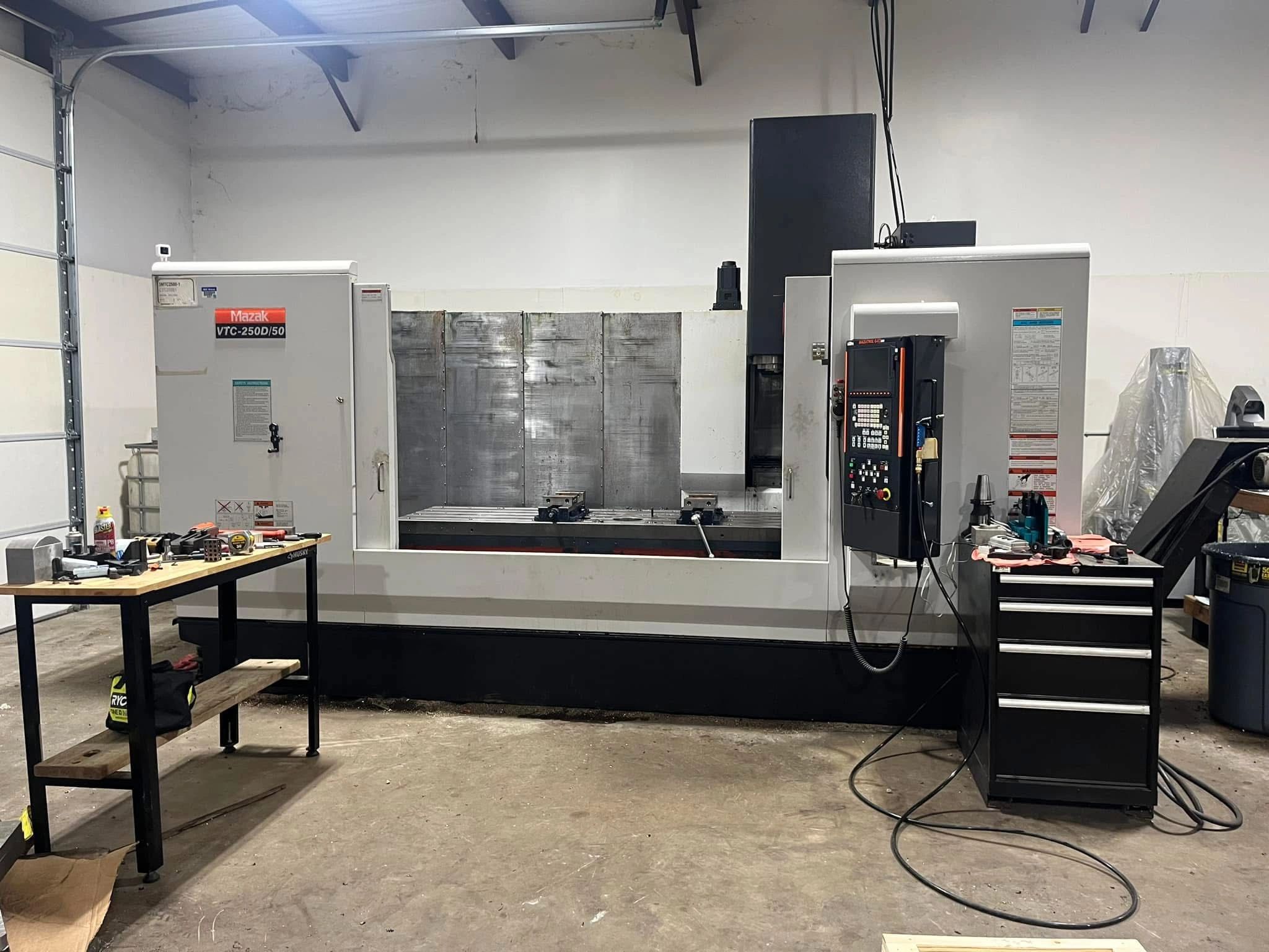 Large CNC machine at JIT Machining in Blytheville, AR.