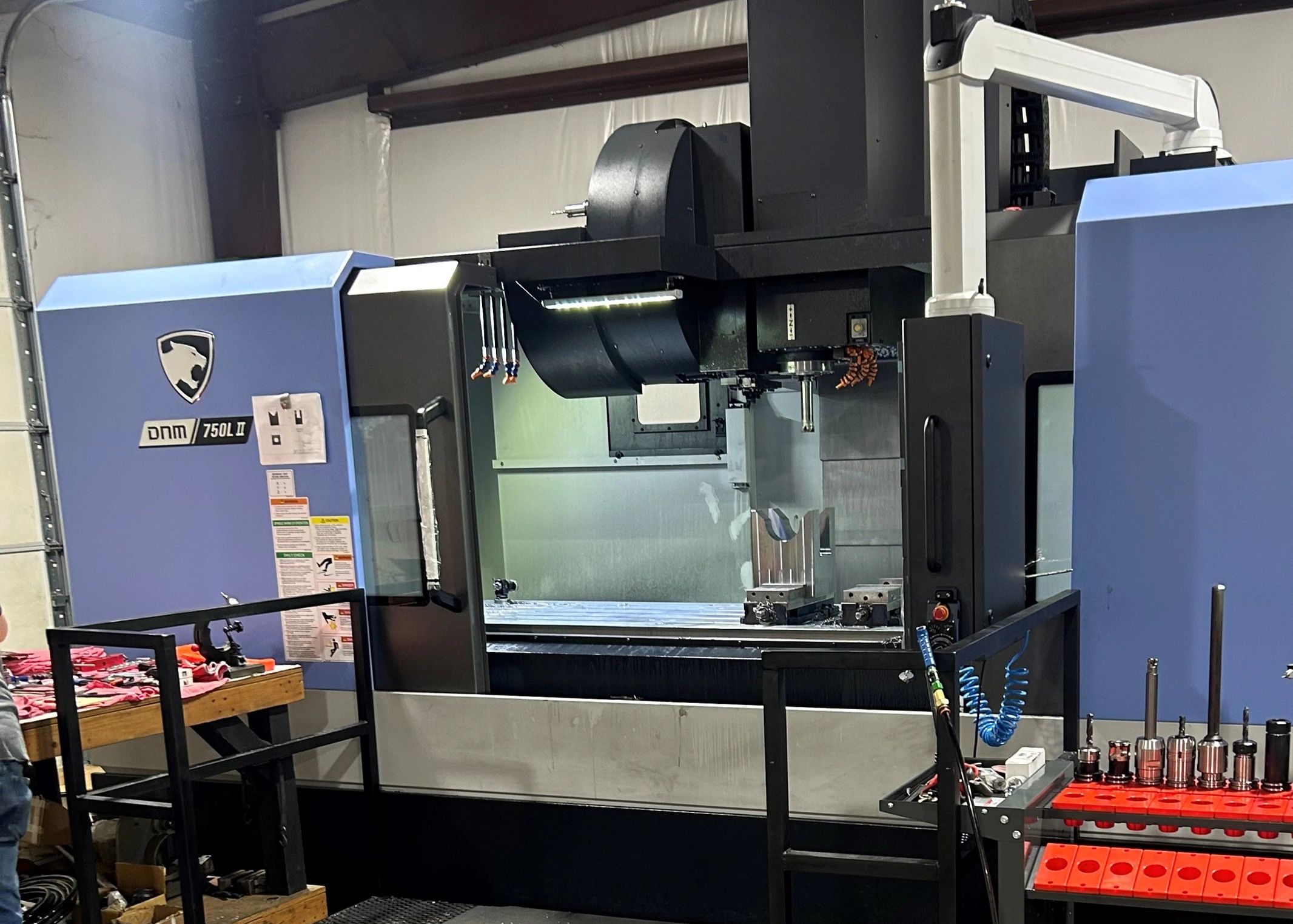 Vertical machining center for large, heavy-duty machining at JIT Industries in Jonesboro, AR.