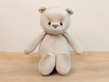 Beige teddy bear