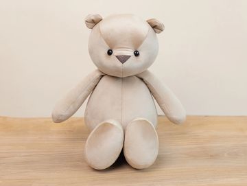 Beige teddy bear