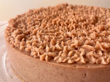 Vegan Churro Pie with Vegan Dulce de Leche on top