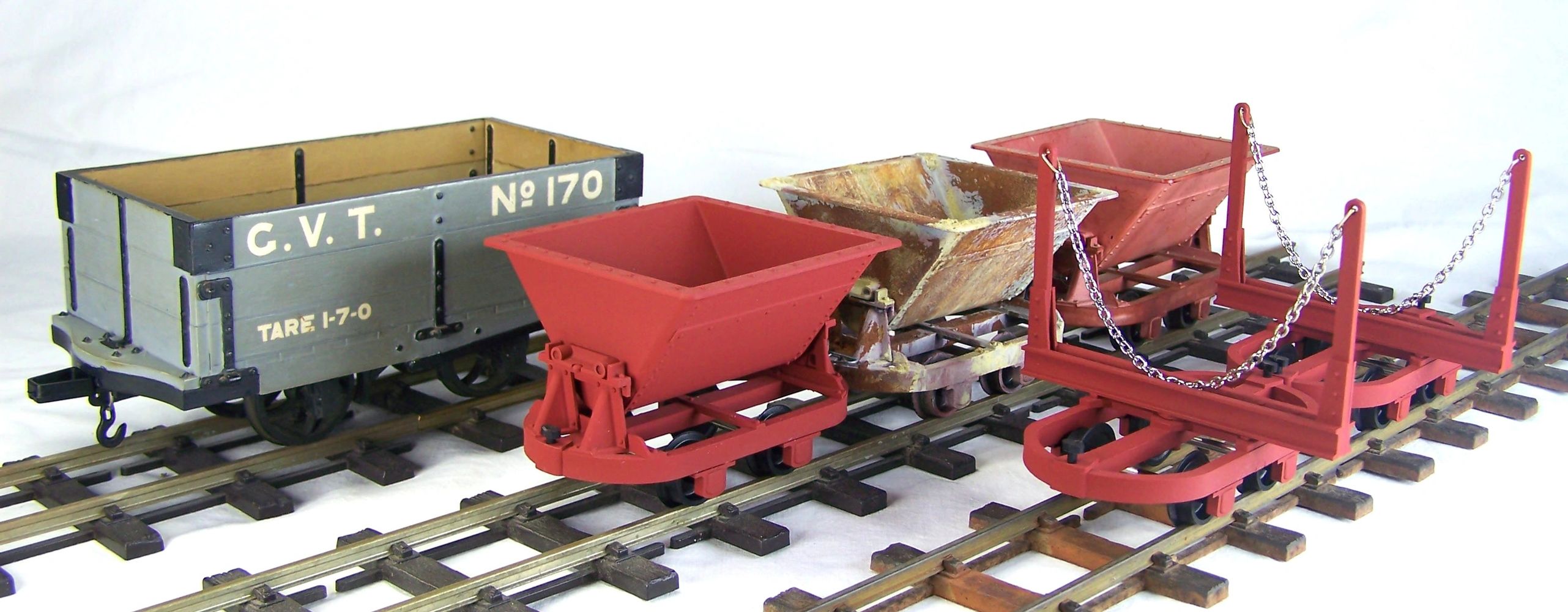 Peter Binnie 16mm scale narrow gauge wagon kits.