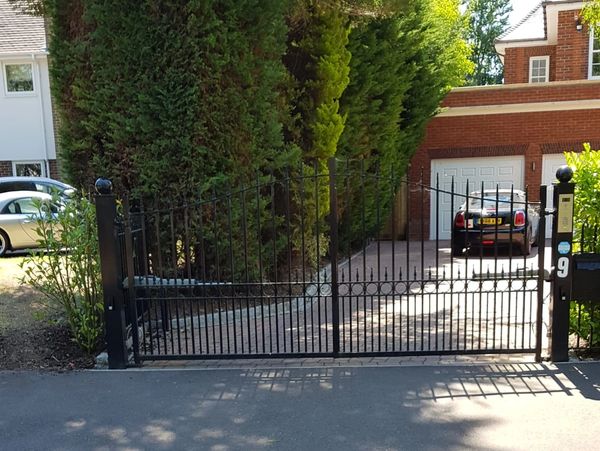 Swing driveway gates London manufactured for secure residential and commercial property access