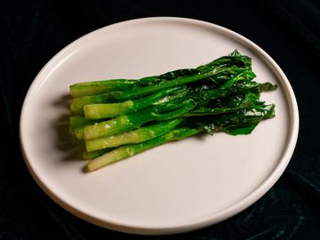 Stir fried ginger flavor Chinese broccoli