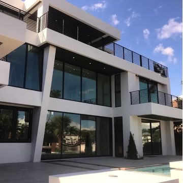 
Stucco in luxury residence