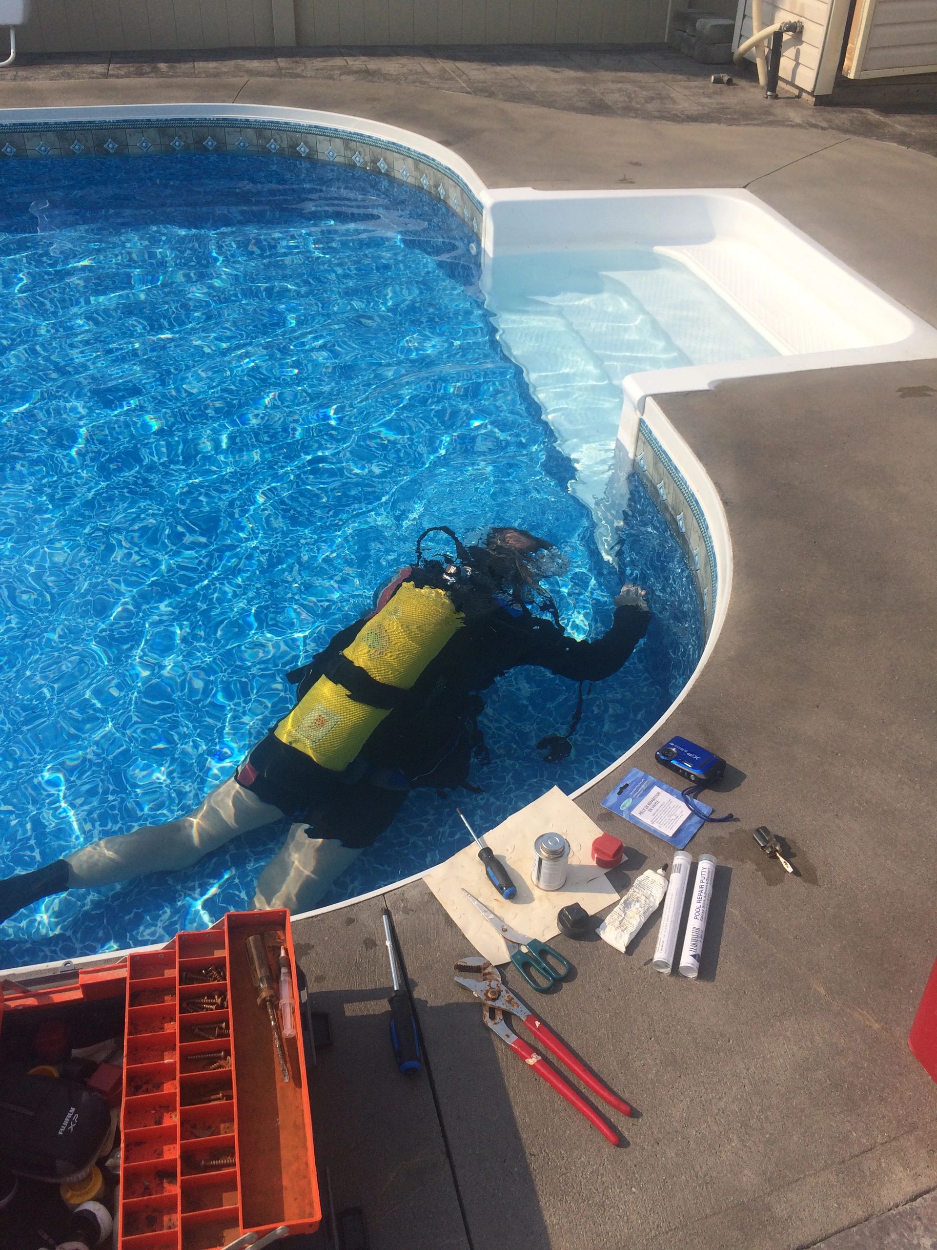 ScubaPoolRepair.ca