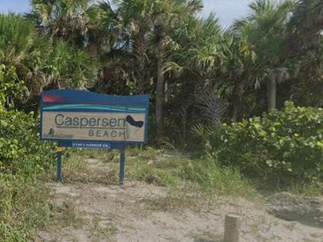 Casperson Beach, a great place to look for Shark Teeth in the Venice, FL area 