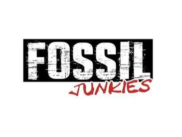 Fossil Junkies is a Venice Florida Scuba Diving Charter for hunting fossils and Shark teeth