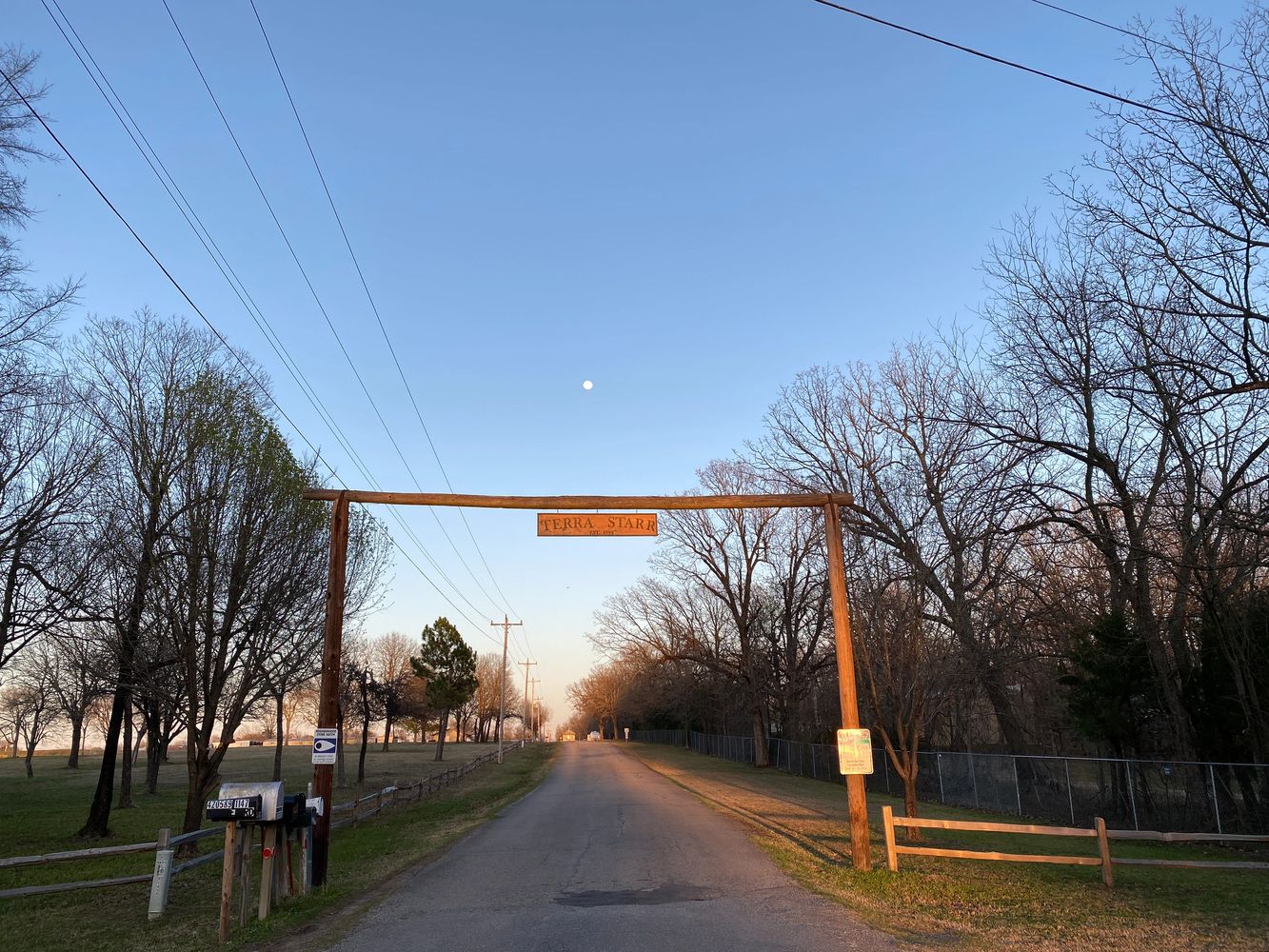 Terra Starr RV Park - Overnight Camping RV Park - Eufaula, Oklahoma