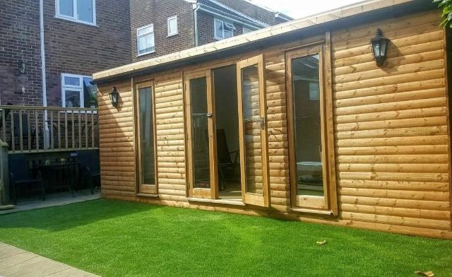 Log cabin built in Kent