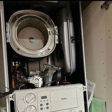 Vaillant boiler service completely stripped down in London