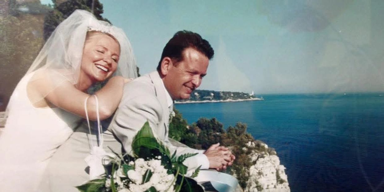 Elopement weddings offer a romantic and intimate alternative to traditional weddings. 