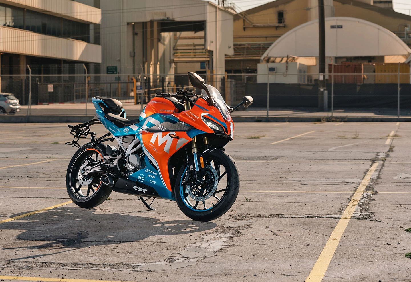 MOTOSİKLET