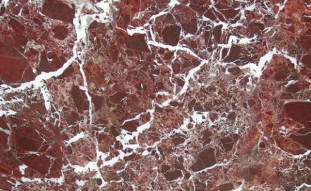 It creates a high‑end focal point that clients immediately notice. A perfect choice when you want a 