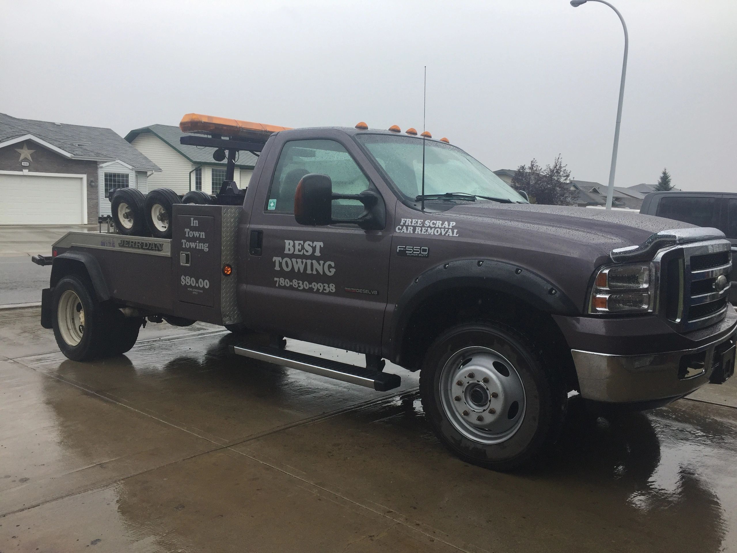 7. Professional Towing And Accident Assistance: D&M Wrecker