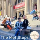 Guests on the Met steps, the most famous Gossip Girl filming location in NYC