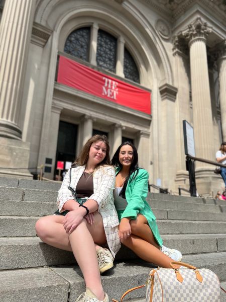 Gossip Girl Tour NYC | Exploring the Upper East Side: The Best Gossip Girl Tour in New York City