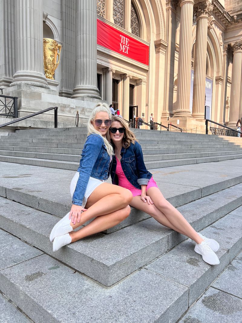 Gossip Girl Tour NYC | Exploring the Upper East Side: The Best Gossip Girl Tour in New York City