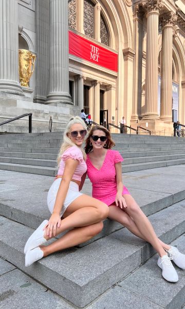 Gossip Girl Tour NYC | Exploring the Upper East Side: The Best Gossip Girl Tour in New York City
