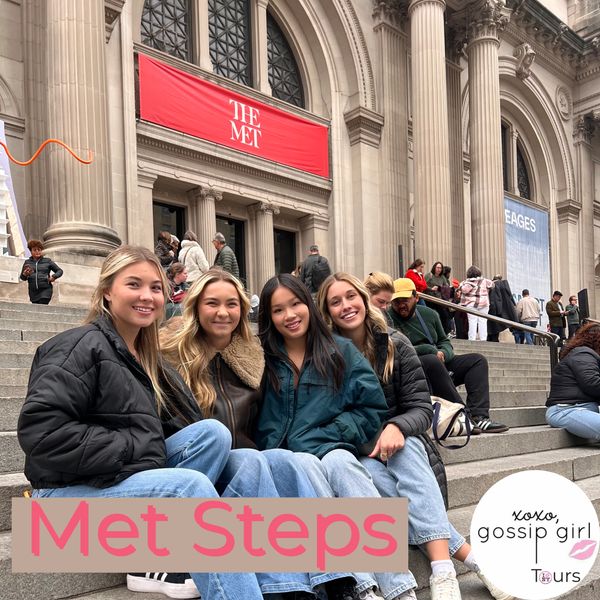 The iconic Met Steps, a must-visit Gossip Girl spot on GossipGirlTours NYC.

