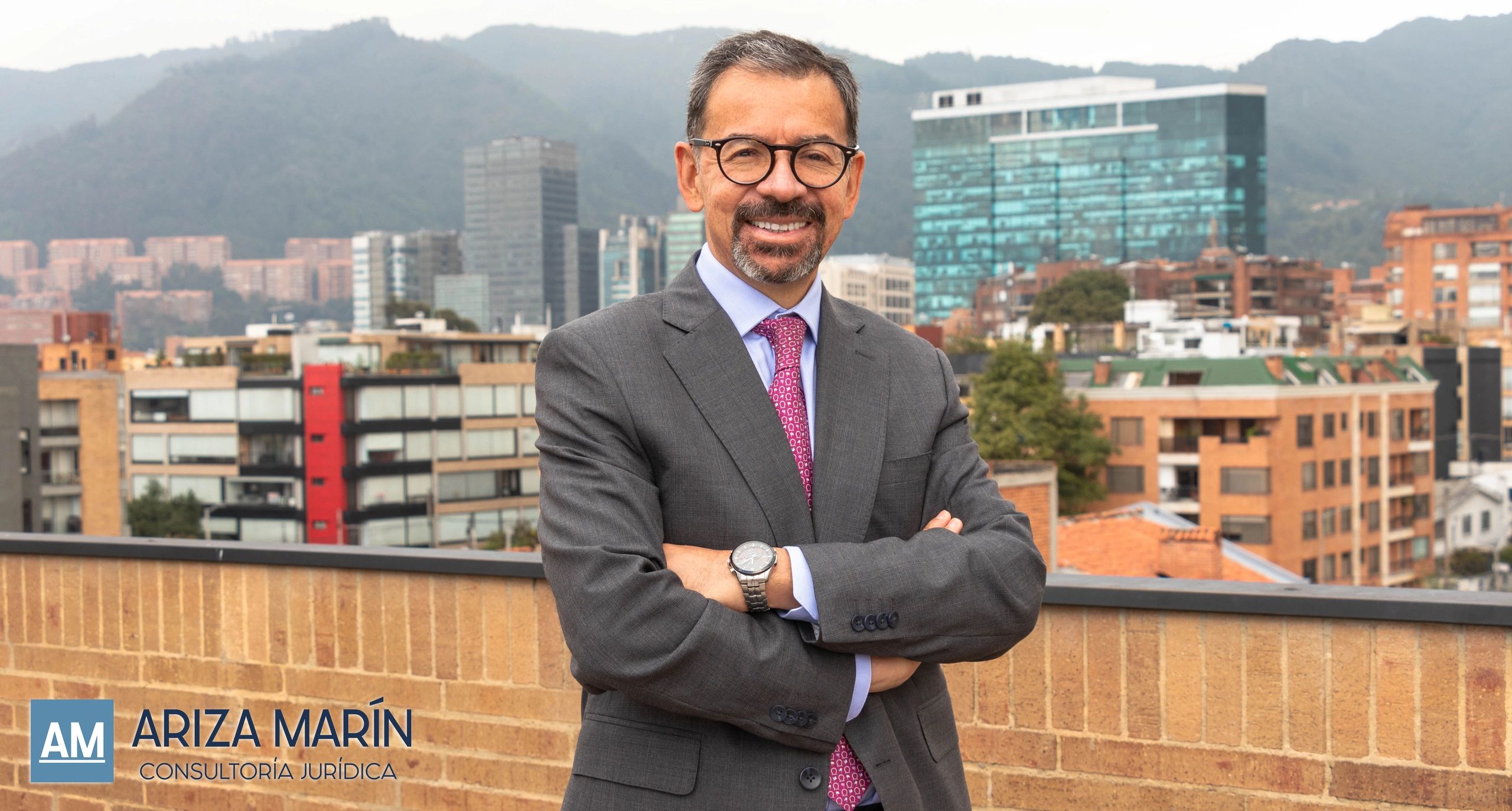 Ever Leonel Ariza Marín, Socio Fundador de Ariza Marín Consultoría Jurídica