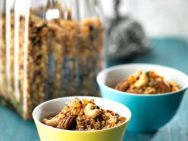 Crunchy granola with link to Cookidoo recipe